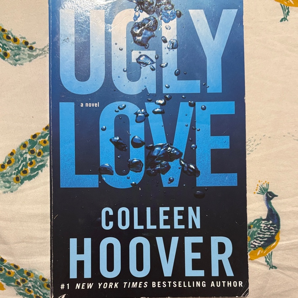 Colleen Hoover Book Set - Picture 5 of 5